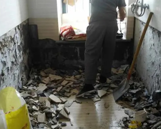 昆山卫生间拆除服务